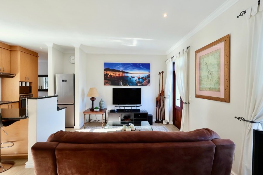 To Let 1 Bedroom Property for Rent in Kanonberg Western Cape